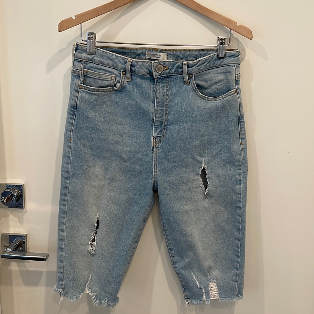 Forever 21 Bermuda jeans shorts size 30